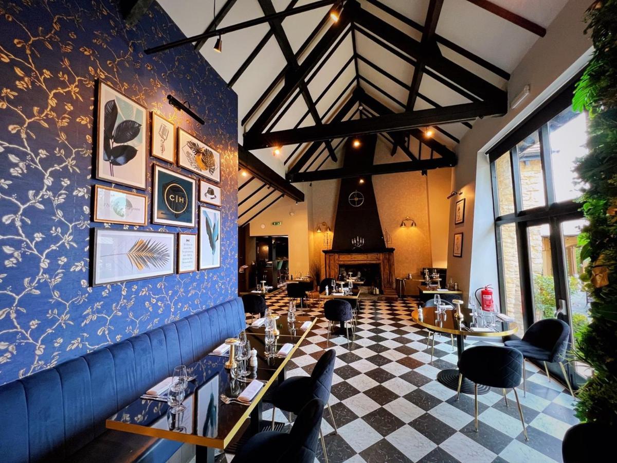 بيسيستر The Chesterton Hotel المظهر الخارجي الصورة